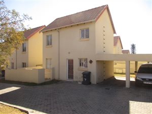 2 Bed Duplex in Hennopspark