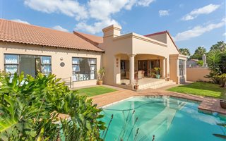 3 Bedroom House in Dainfern Ridge
