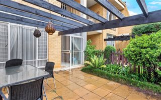 1 Bedroom Apartment in Illovo