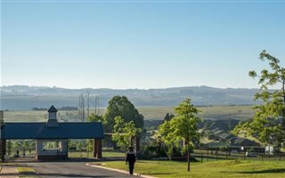716 m² Land available in St Johns Village