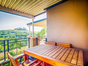 3 Bed Apartment in Palm Lakes Estate