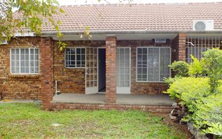 2 Bedroom Apartment in Phalaborwa