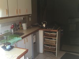 1 Bedroom Garden Cottage in Boskruin