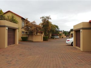 2 Bed Duplex in Willow Park Manor