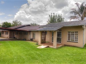 3 Bed House in Birchleigh