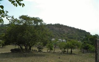 885 m² Land available in Sonheuwel