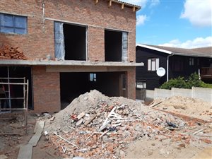 3 Bed House in Dana Bay