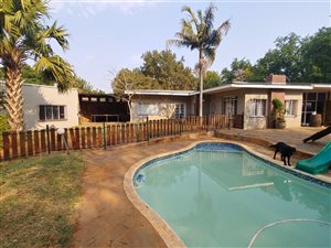 4 Bed House in Salieshoek