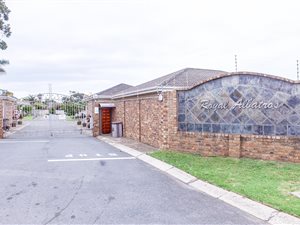 3 Bedroom Townhouse in Gonubie