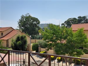 3 Bedroom House in Waterval East