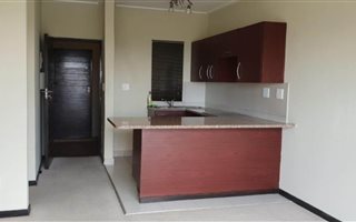 1 Bedroom Apartment in Jackal Creek Golf Estate