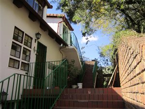 2 Bed Apartment in Waterkloof Park