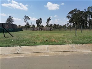 1000 m² Land available in Bakerton