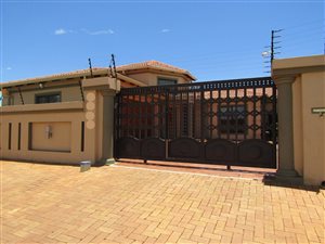3 Bedroom House in Daveyton