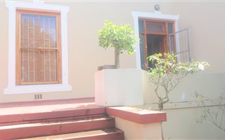180 m² Office Space in Vredenburg