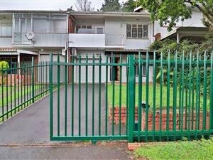 2 Bed Townhouse in Wembley
