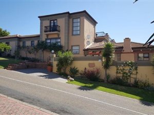 3 Bed House in Menkenkop