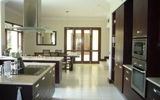 4 Bedroom Cluster in Houghton Estate