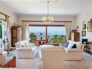 4 Bed House in Heldervue