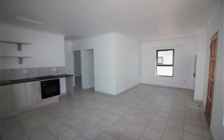 2 Bedroom House in St Helena Bay
