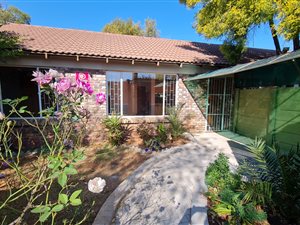 2 Bed Townhouse in Bayswater