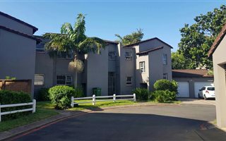 2 Bedroom House in Meerensee
