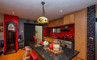 3 Bedroom Townhouse in Olympus AH