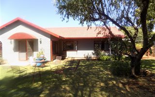 3 Bedroom House in Cassandra
