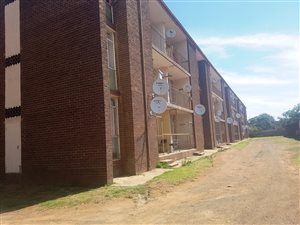 2 Bedroom Apartment in Vanderbijlpark CW3