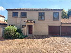 3 Bed Townhouse in Woodhill