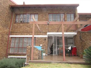 4 Bed Townhouse in Bramley Park