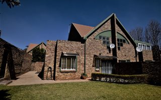 2 Bedroom Townhouse in Rietvalleirand