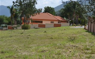 684 m² Land available in Kosmos Ridge