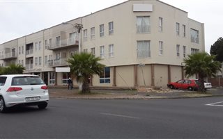 588 m² Commercial space in Lansdowne