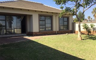 2 Bedroom Simplex in Valleyview Estate