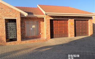 3 Bedroom Townhouse in Duncanville
