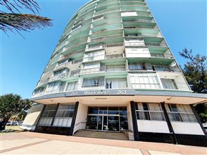 2 Bed Apartment in North Beach