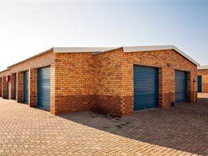 1 m² Land available in Willow Park Manor