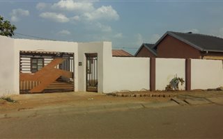1 Bedroom House in Soweto Central