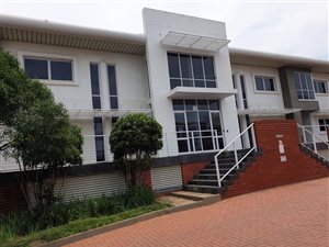 169 m² Office Space in Somerset Park