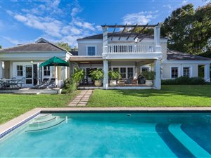 4 Bed House in Constantia Upper
