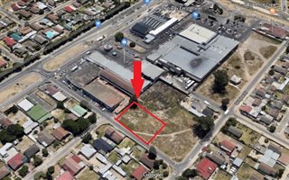 861 m² Commercial space in Eersterivier