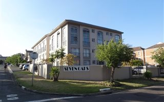 1 Bedroom Apartment in Durbanville Central