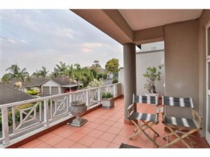 3 Bed Duplex in Kloof