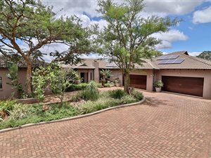 5 Bed House in White River