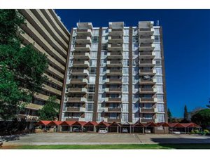 2 Bed Apartment in Honey Hill