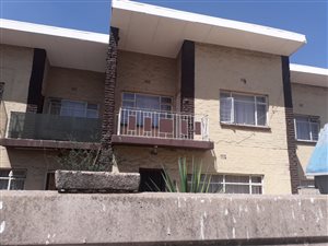 2 Bed Apartment in Vanderbijlpark CE2