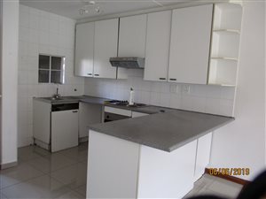 2 Bed Apartment in Oakdene
