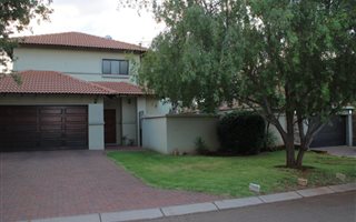 4 Bedroom House in Eldo Meadows