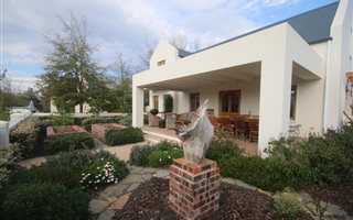 3 Bedroom House in Vlottenburg